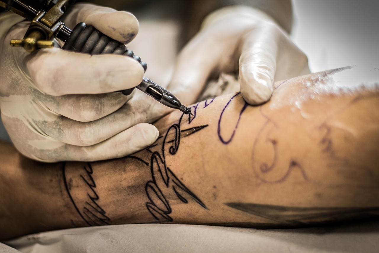 Tattoo Pflege nach dem Stechen: Der ultimative Guide