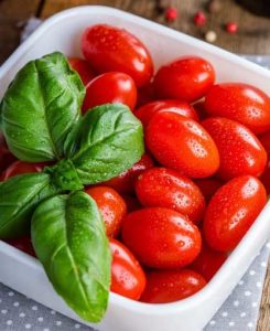 Tomaten liefern Kalium und beugen so einem Mangel vor.